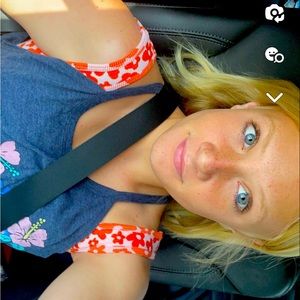 Meet your Posher, Maki